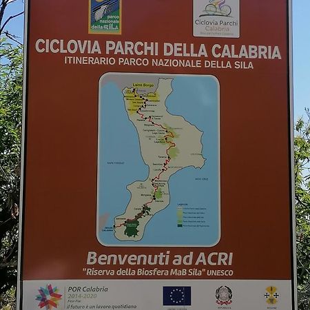 B&B La Rosa Dei Venti Acri Eksteriør bilde